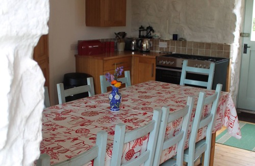 St Brides Cottage | dog friendly 3 bedroom cosy farm cottage
