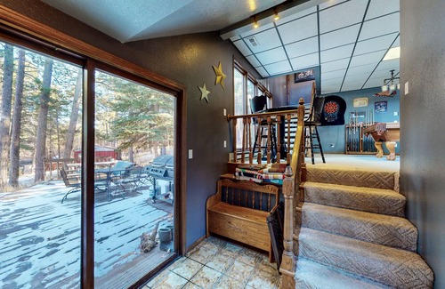 Sturgis Cabin | Dog-friendly cabin with private hot tub, foosball, pool table, arcade, fireplace
