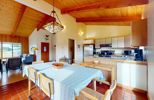 Sea Ranch House | Dog-friendly home with ocean & golf views