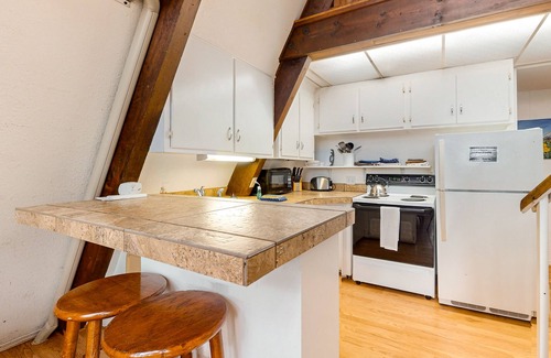 Dunes City House | Dog-Friendly Home with Expansive Deck with Hot Tub and Dock on Woahink Lake