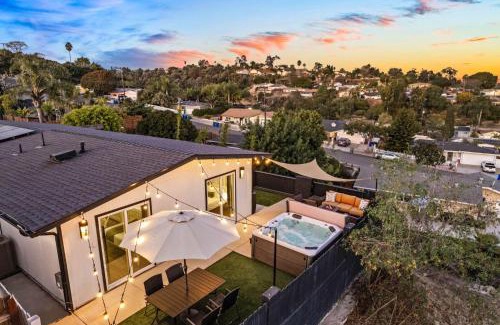 Loma Alta Villa | Dog-Friendly House with Hot Tub, AC, Game Room