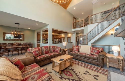 Waterfront Greens House | Dog Friendly Luxury Home w/Indoor Pool & Lazy River