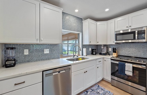 Sarasota Springs House | Dog-friendly pool home near beaches, shops, restaurants.