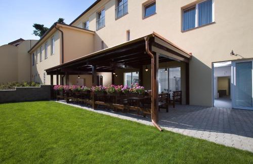 Nebusice Hotel | Dolce Villa