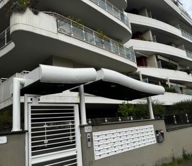 Torrino Apartment | DolceVita Eur Torrino Prestige