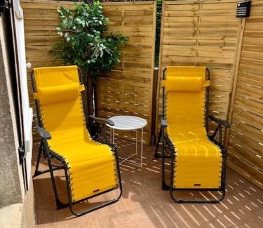 Dole Apartment | DOLE : L ATELIER DES RÊVES