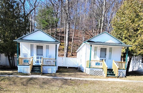 Onekama Cottage | Dollhouse #4 at Portage Point Resort