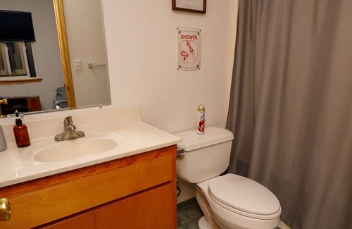Kenai House | Dolly Varden - Cabin #3