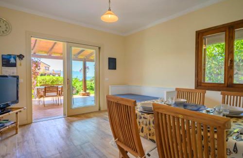 Cala Liberotto Villa | Dolphin House - Splendida villa accesso spiaggia