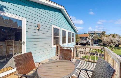Frisco House | Dolphin Tales