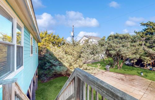 Frisco House | Dolphin Tales