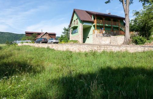Wambierzyce House | Dom noclegowy „POD MNICHEM”
