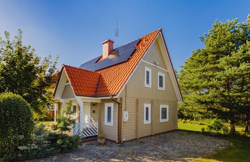 Jantar Villa | Dom pod Klonem