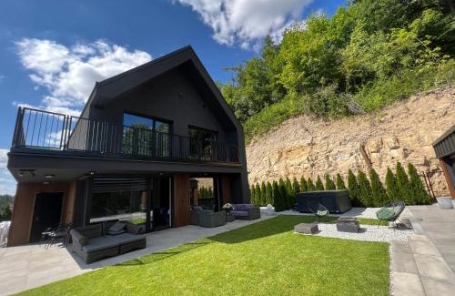 Baltow House | Dom z basenem Bałtów 22