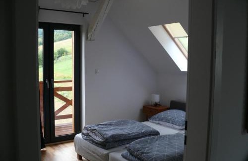 Lutowiska House | Dom z Zielonego Wzgórza