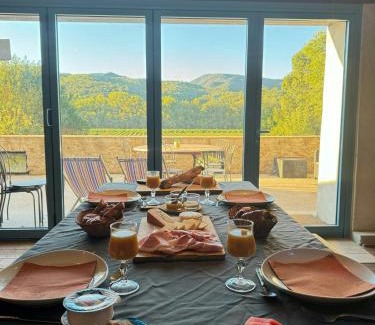 Lamalou-les-Bains House | Domain With Swimming Pool And Reception Room