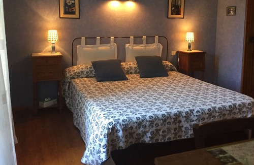 La Tour-Sur-Orb House | Domaine De Brousson