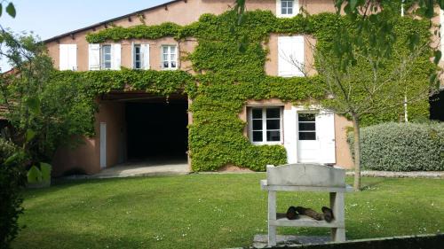 Rieucros House | Domaine De Marlas - Gîte de Charme