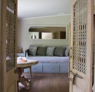 Alleins Bed & Breakfast | Domaine de Mejeans - Teritoria