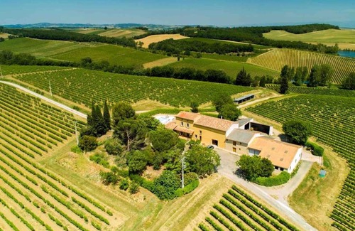 Alaigne Villa | Domaine de Nougayrol Large Luxury Villa with Private Pool, Free WiFi & Parking in Outstanding Vineyard