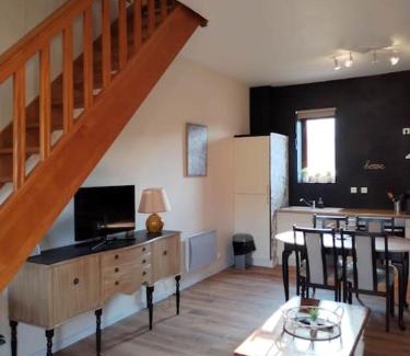 Berville-sur-Mer House | Domaine des Cerisiers * Campagne * Parking privé * Proche piste cyclable