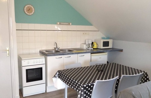 Villiers-Charlemagne House | Domaine des Mille Oiseaux - Colibris