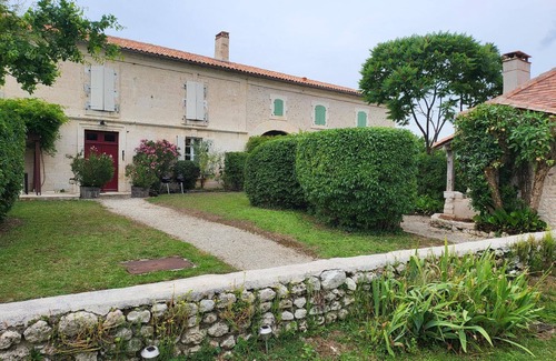 Ronsenac House | Domaine des Prairies de Latry