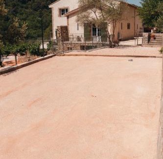 Le Val House | Domaine du PIAOU "chambres & table d'hôte"