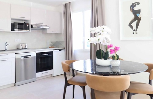 Bussy-Saint-Georges Apartment | Domaine Nature - Flat for 8 people - Confort