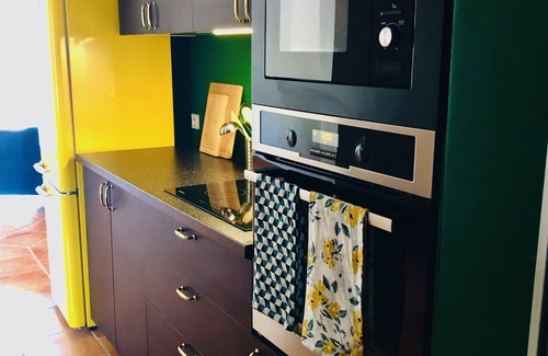 Roussillon House | Domaine plan des Devens: 4* T3 Roussillon gîte with shared pool