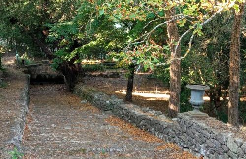 Brignoles Bed & Breakfast | Domaine Tombarel - Agritourisme