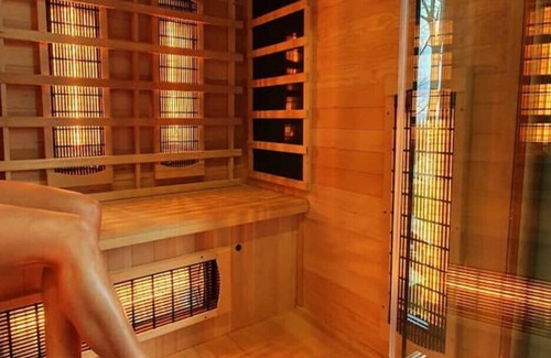 Przesieka Cabin | Domandi Lodge 1 - Sauna, Hottub, ski Wardrobe,wifi