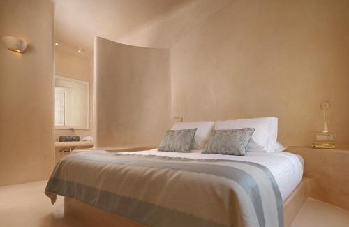 Imerovigli Hotel | Dome Santorini Resort