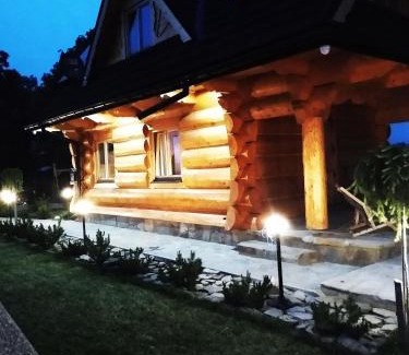 Czarny Dunajec Ski Chalet | Domek drewniany - Czerwienne