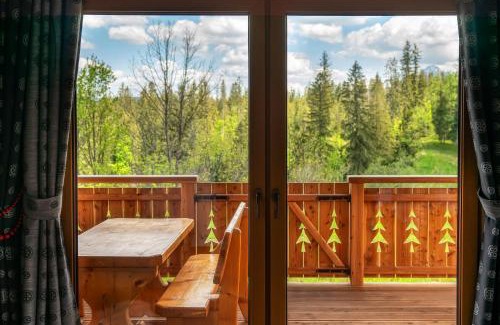 Male Ciche Ski Chalet | Domek Góralski Modrzewiowa Weranda