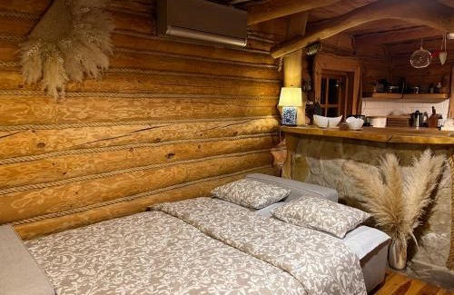 gmina Popow Ski Chalet | Domek LAVENDA z widokiem na rzekę - Basen, Jacuzzi, Sauna - Magiczny ogród - 0,5ha prywatnej przestrzeni