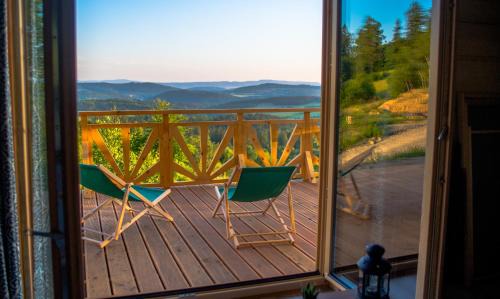 Jugow House | Domek Wilk w Górach Sowich