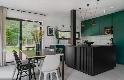 Wyszkow Apartment | Domek z basenem nad Bugiem