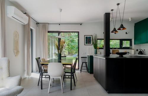 Wyszkow Apartment | Domek z basenem nad Bugiem