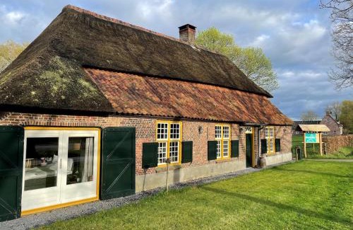 Lage Mierde Bed & Breakfast | Domestico Bed & Breakfast