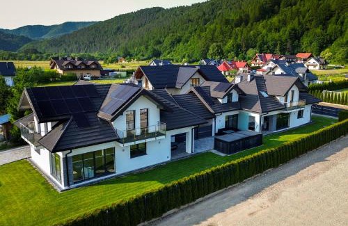 Kroscienko nad Dunajcem House | DOMINO-APARTAMENTY Red