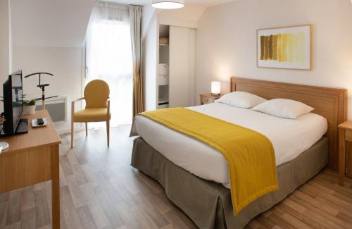 Soissons Apartment | Domitys Le Domaine d'Agate