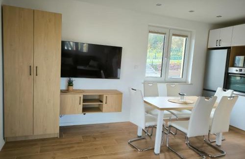 Cisna House | Domki Bobelina z sauną i grotą solną