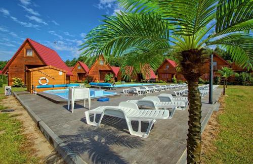 Jaroslawiec Resort | Domki Letniskowe Orka