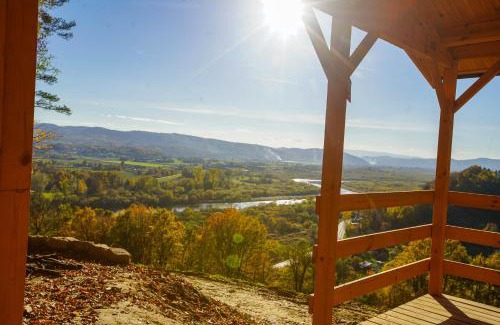 Zakliczyn Ski Chalet | Domki Na Winnicy - Winnica Talaska