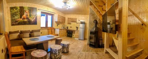 Ustrzyki Dolne House | Domki - Noclegi Pod Ostrym Działem