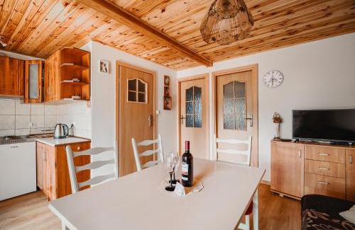 Czersk Apartment | Domki u Kamyka