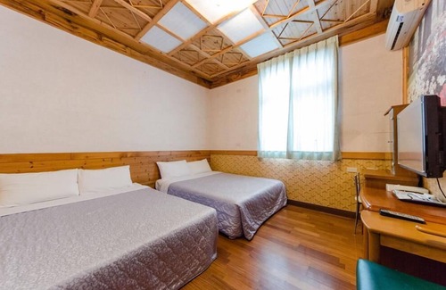 Guanshan Bed & Breakfast | Don't Leave Fun