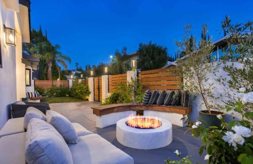 Hollywood Hills House | Dona Teresa by AvantStay Home Studio City Views