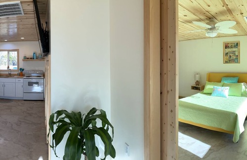 Eagle Rock House | Doo Wop Inn Two